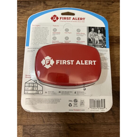 First Alert Dual Power Carbon Monoxide Detector Alarm, Digital Display CO615 New - Picture 7 of 8